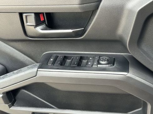 Used 2025 Toyota Tacoma SR image 24