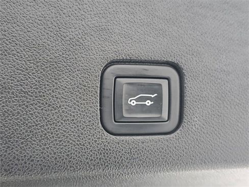 Certified 2020 Cadillac XT6 Sport image 9