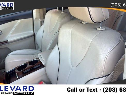 Used 2013 Toyota Venza Limited AWD/4WD image 27