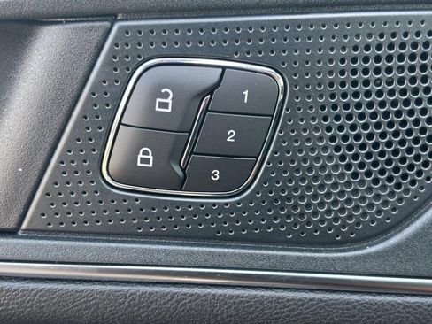 Used 2024 Ford Edge Titanium w/ Equipment Group 301A image 28