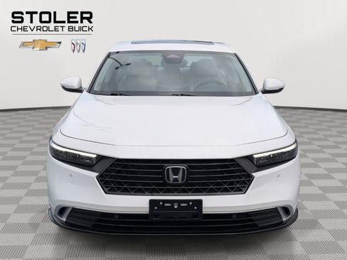 Used 2023 Honda Accord Touring image 8