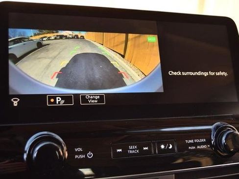 Certified 2023 Nissan Armada Platinum w/ Captain's Chairs Package image 17