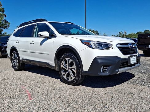 Used 2022 Subaru Outback Limited image 1