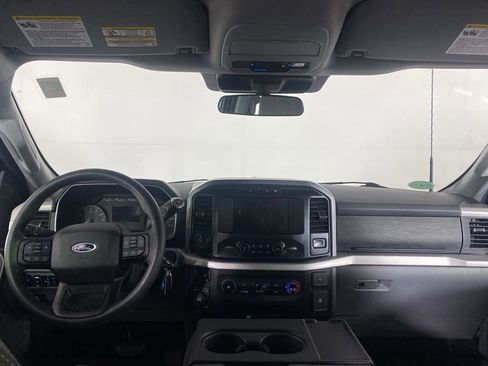 Used 2022 Ford F150 XLT w/ Trailer Tow Package AWD/4WD image 18