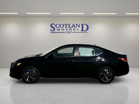 Used 2024 Nissan Sentra SV image 1