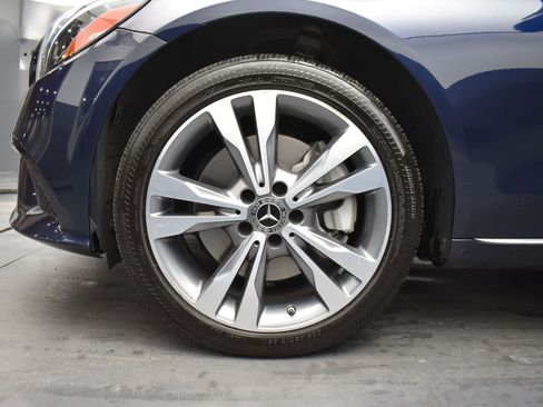 Used 2021 Mercedes-Benz C 300 4MATIC Sedan image 5