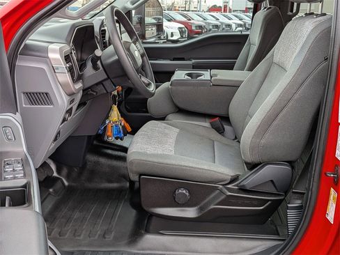 Used 2023 Ford F150 XLT w/ Trailer Tow Package image 11