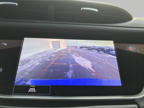 Certified 2025 Cadillac XT5 Premium Luxury image 17