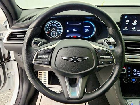 Used 2024 Genesis G70 2.5T w/ Sport Prestige Package image 13