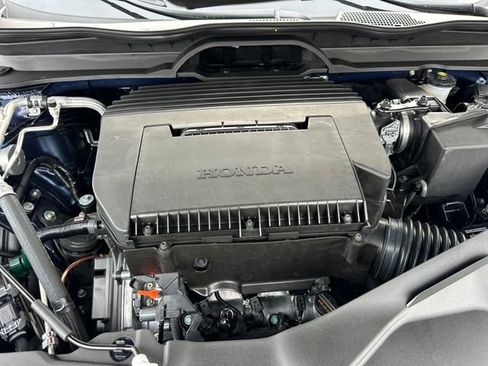 New 2025 Honda Pilot Touring image 36