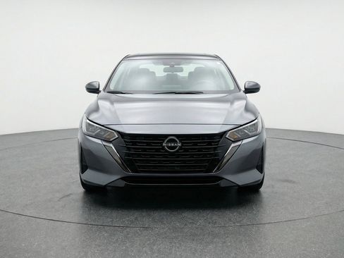 Used 2025 Nissan Sentra SV FWD image 2