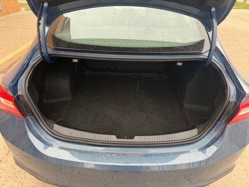 Used 2025 Chevrolet Malibu LT FWD image 15