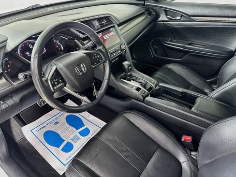 Used 2019 Honda Civic Sport Touring image 10