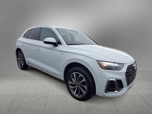 Certified 2023 Audi Q5 2.0T Premium Plus w/ Premium Plus Package image 2