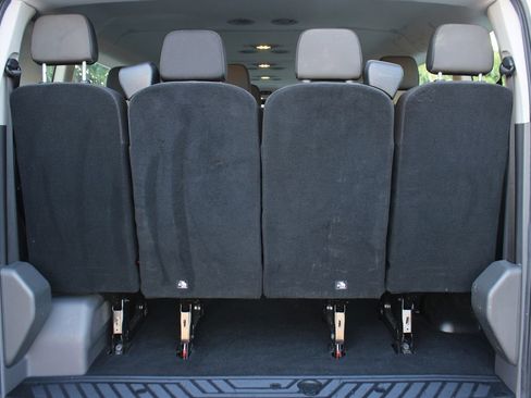 Used 2023 Ford Transit 350 XLT image 39