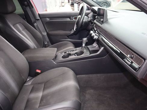 Used 2025 Honda Civic Sport image 28