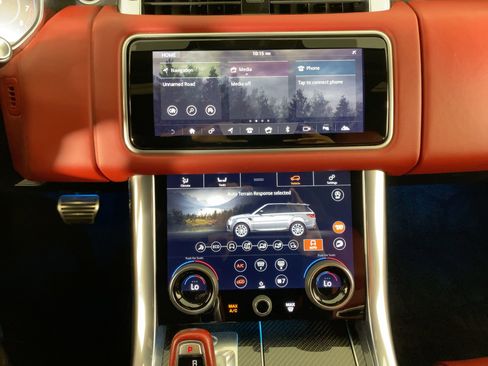 Certified 2022 Land Rover Range Rover Sport SVR image 25