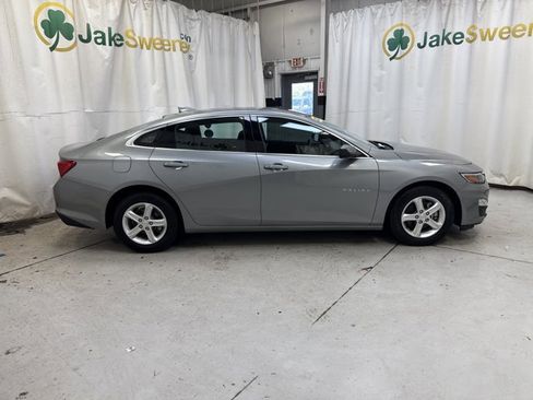 Used 2024 Chevrolet Malibu LT image 11