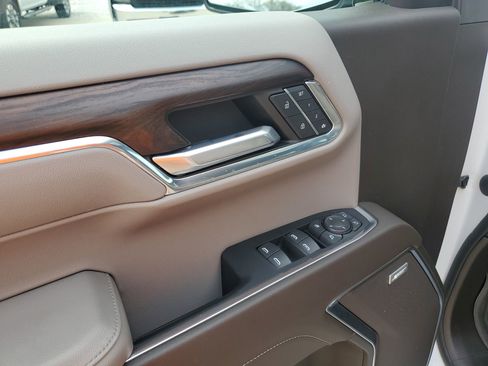 Used 2022 GMC Sierra 1500 SLT w/ SLT Premium Plus Package image 31