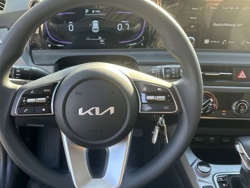New 2026 Kia Seltos LX image 13