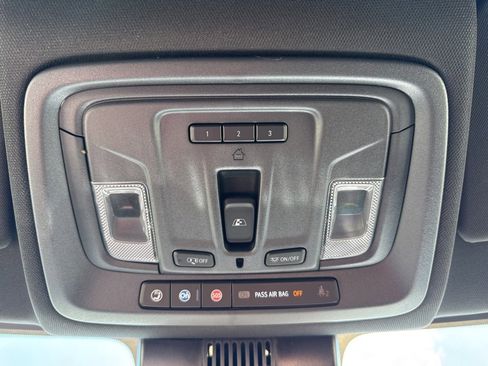 Used 2025 Chevrolet Silverado 2500 High Country w/ Z71 Off-Road Package image 13