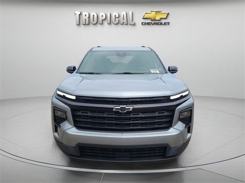 New 2026 Chevrolet Traverse LT w/ Midnight/Sport Edition image 8