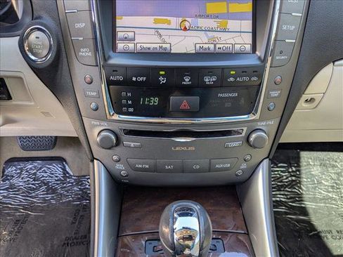 Used 2012 Lexus IS 350C image 14