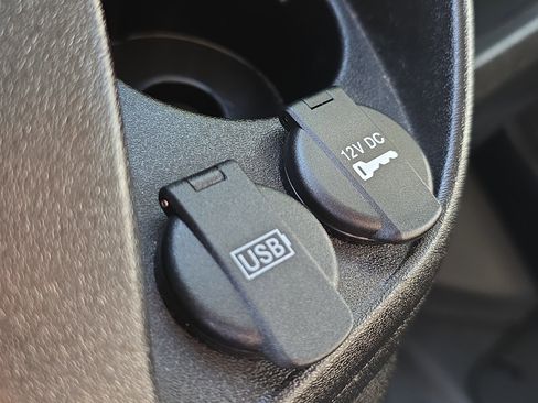 Used 2021 RAM ProMaster 2500 w/ Convenience Group image 29