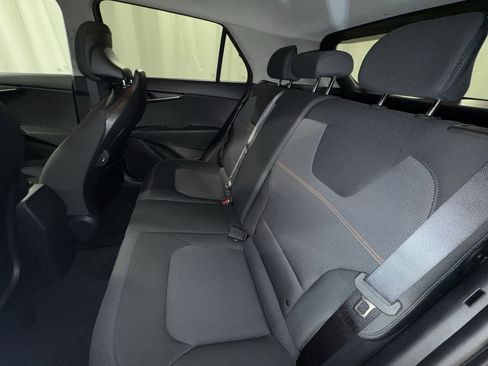 Certified 2025 Kia Niro LX image 25