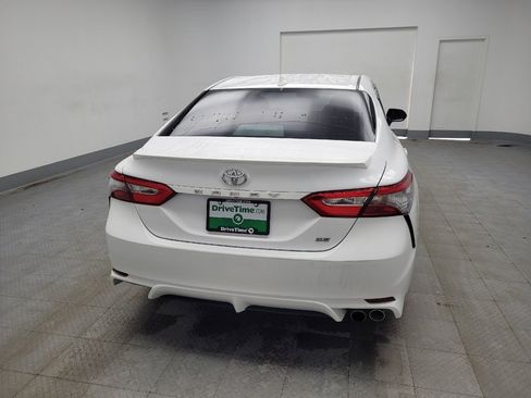 Used 2019 Toyota Camry SE image 7
