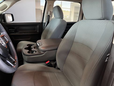 Used 2019 RAM 1500 Express w/ Wheel & Sound Group AWD/4WD image 11