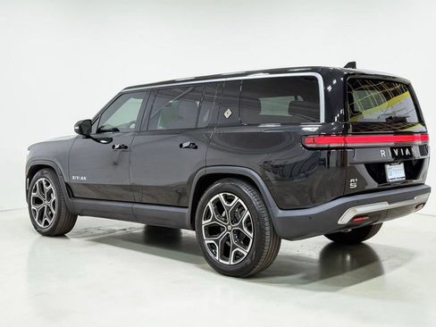 Used 2024 Rivian R1S Adventure Dual AWD/4WD image 17