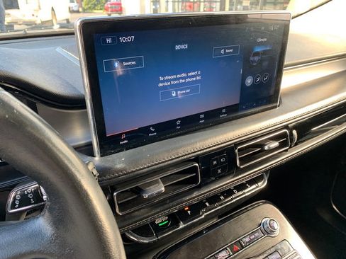 Certified 2022 Lincoln Nautilus AWD image 27