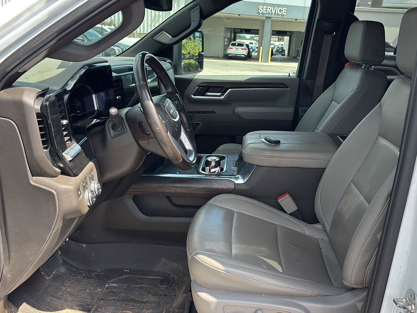 Used 2025 GMC Sierra 2500 SLT w/ SLT Premium Package AWD/4WD image 13