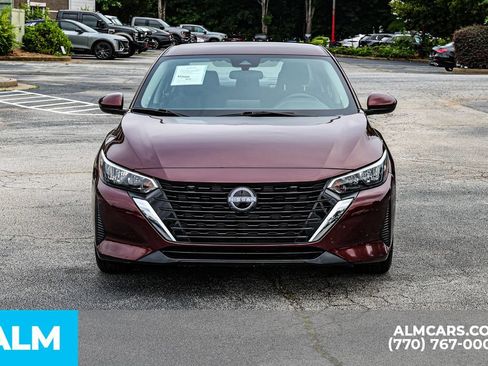 Used 2024 Nissan Sentra SV FWD image 11