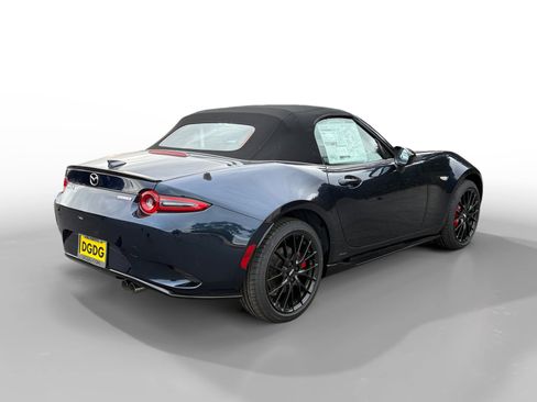 New 2025 MAZDA MX-5 Miata Club w/ Brembo/BBS Recaro Package image 5