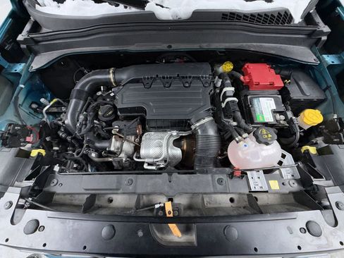 Used 2022 Jeep Renegade Latitude image 12