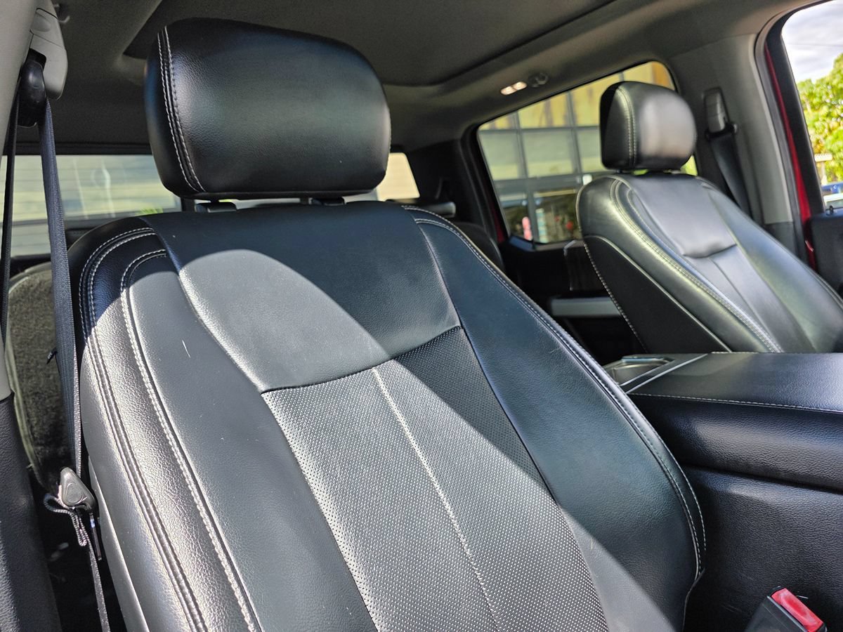 Used 2019 Ford F150 Lariat w/ Equipment Group 502A Luxury AWD/4WD image 17