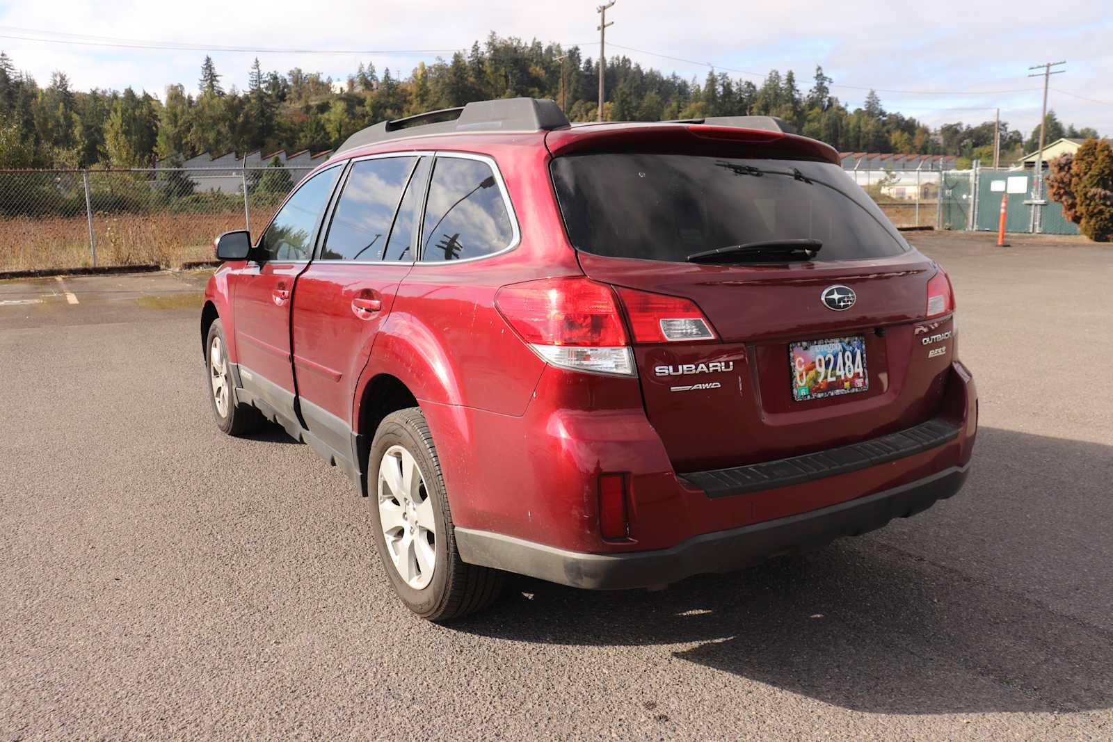 Used 2012 Subaru Outback 2.5i Premium w/ All-Weather Pkg AWD/4WD image 7