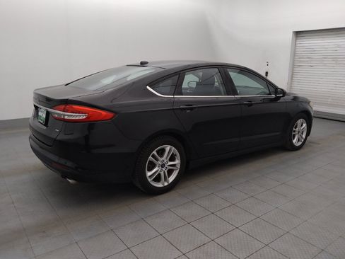 Used 2018 Ford Fusion SE FWD image 10