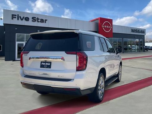 Used 2021 GMC Yukon SLT w/ SLT Premium Package RWD image 6
