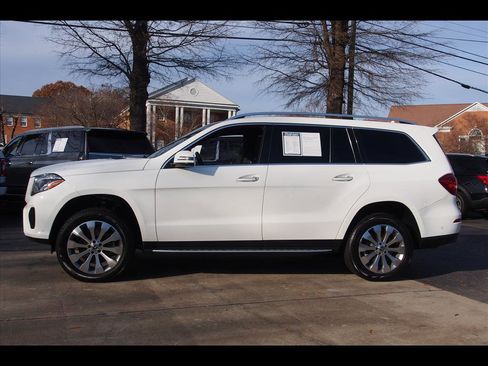 Used 2018 Mercedes-Benz GLS 450 4MATIC image 2