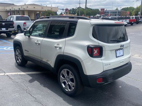 Used 2023 Jeep Renegade Limited w/ Sun/Sound Group AWD/4WD image 8