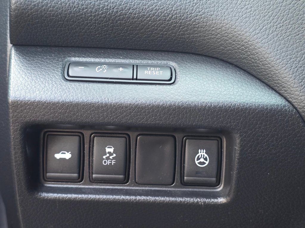 Used 2018 Nissan Altima 2.5 SL FWD image 26