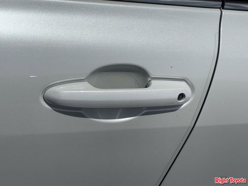 Used 2024 Toyota Crown XLE image 10