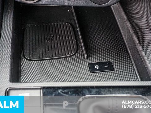 Used 2025 Hyundai Elantra Sport image 41