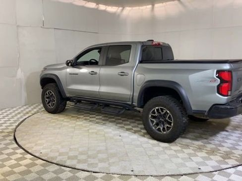 Used 2024 Chevrolet Colorado ZR2 w/ Safety Package image 6