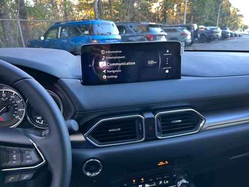 New 2025 MAZDA CX-5 AWD 2.5 S w/ Preferred Package image 17