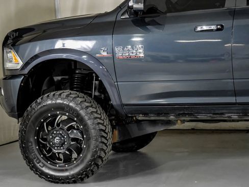 Used 2018 RAM 3500 Laramie w/ Protection Group AWD/4WD image 12