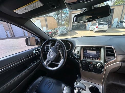 Used 2015 Jeep Grand Cherokee Limited image 12